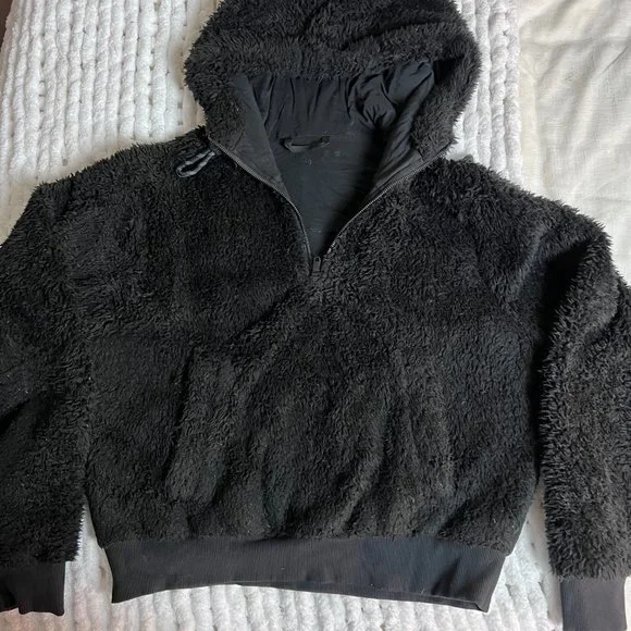 Lululemon Oh So Sherpa Half-Zip Pullover - Picture 5 of 12